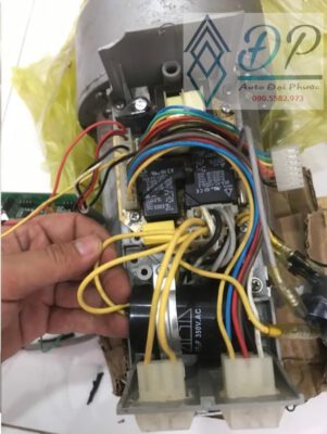 mạch điều khiển motor cổng YH 1