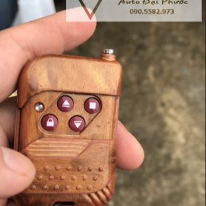 làm chìa khóa cửa cuốn Quận 1