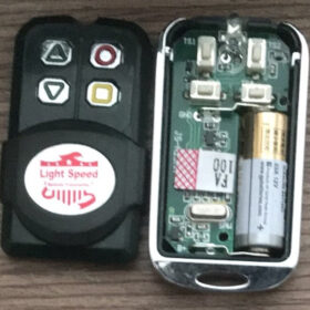 remote CH đen light speed