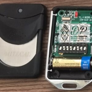 đánh chìa cửa cuốn nhà bè