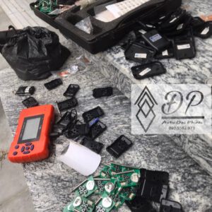 làm remote cửa cuốn