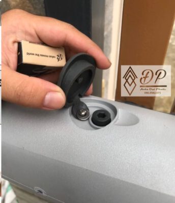 khóa cơ motor tay đòn V2