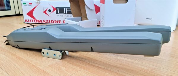 Motor cổng tay LIFE Optimo (2)