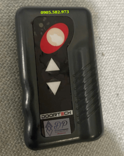 Remote cửa cuốn Doortech (2) Remote cửa cuốn Doortech (2)